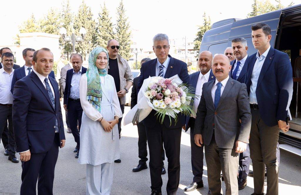 Bakan Memişoğlu’ndan Adıyaman’a Hastane Müjdesi 